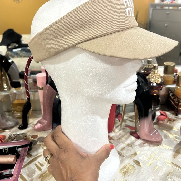 Miu Miu Beige Drill Visor - NWOT! - Picture 6 of 10